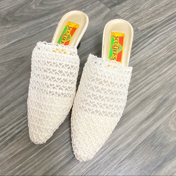 Souliers Covered Foot Open Back Heels - Picture 6 of 6